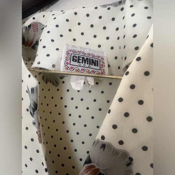 Gemini Vintage USA Blouse - Picture 2 of 5